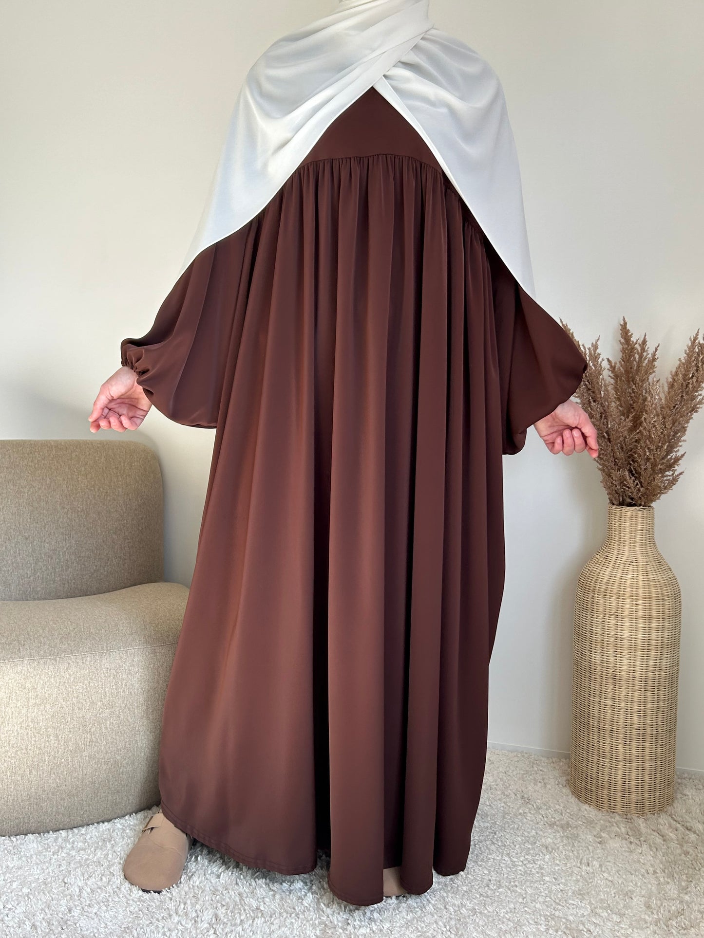 Abaya manches bouffantes en soie de Médine