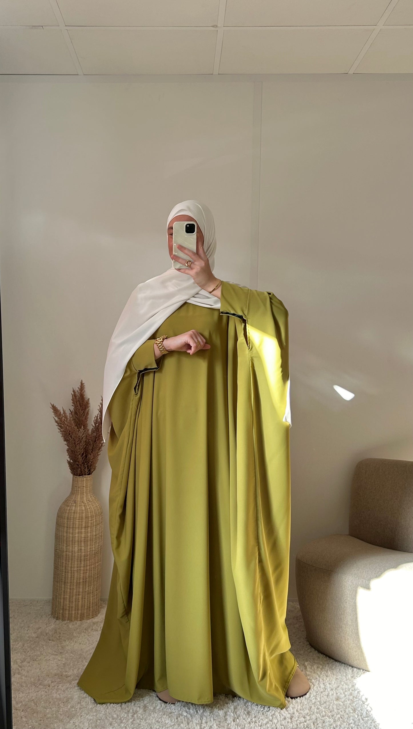 Abaya saoudienne en soie de Médine