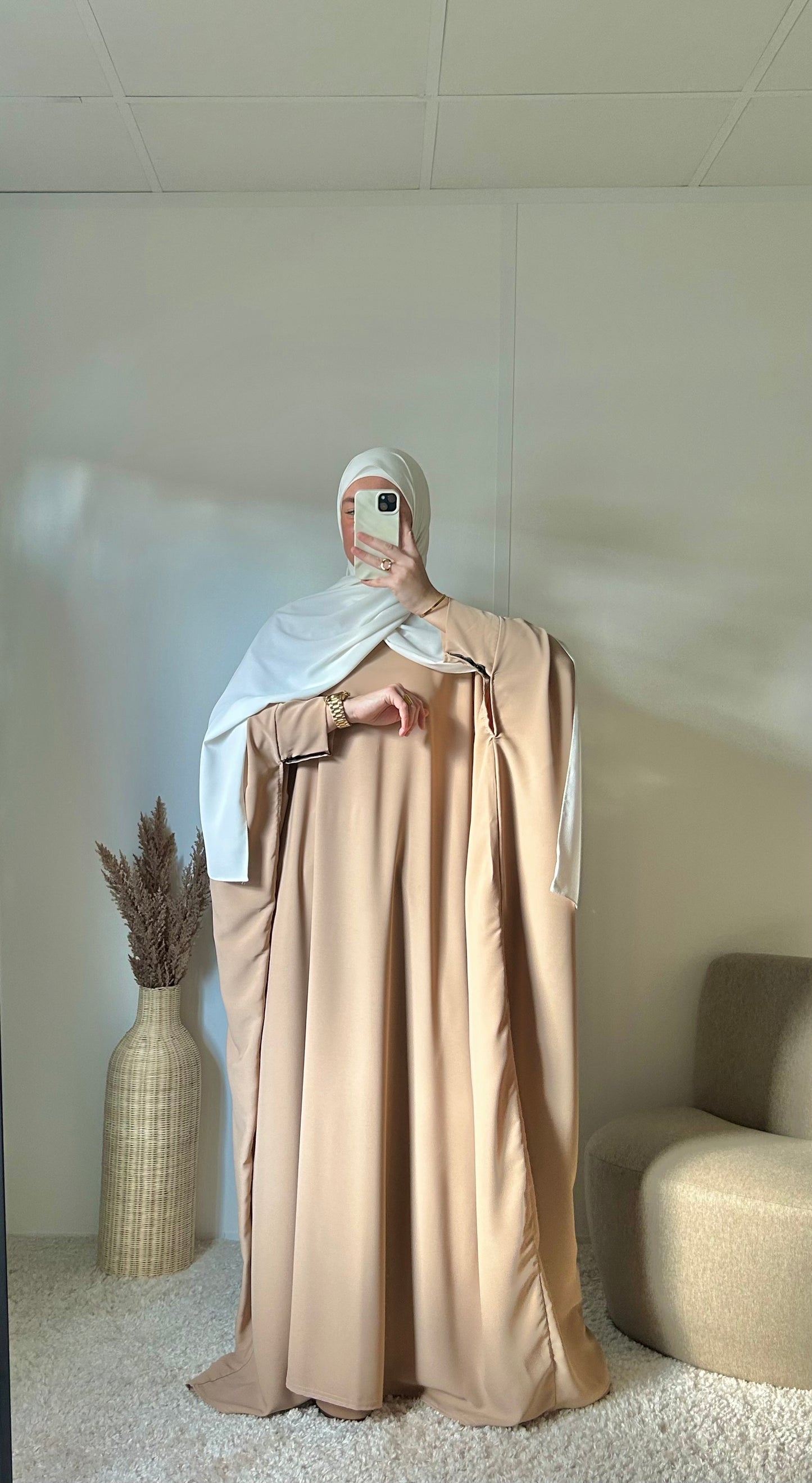 Abaya saoudienne en soie de Médine